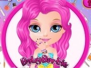 bebelusa barbie si unghii cu sclipici
